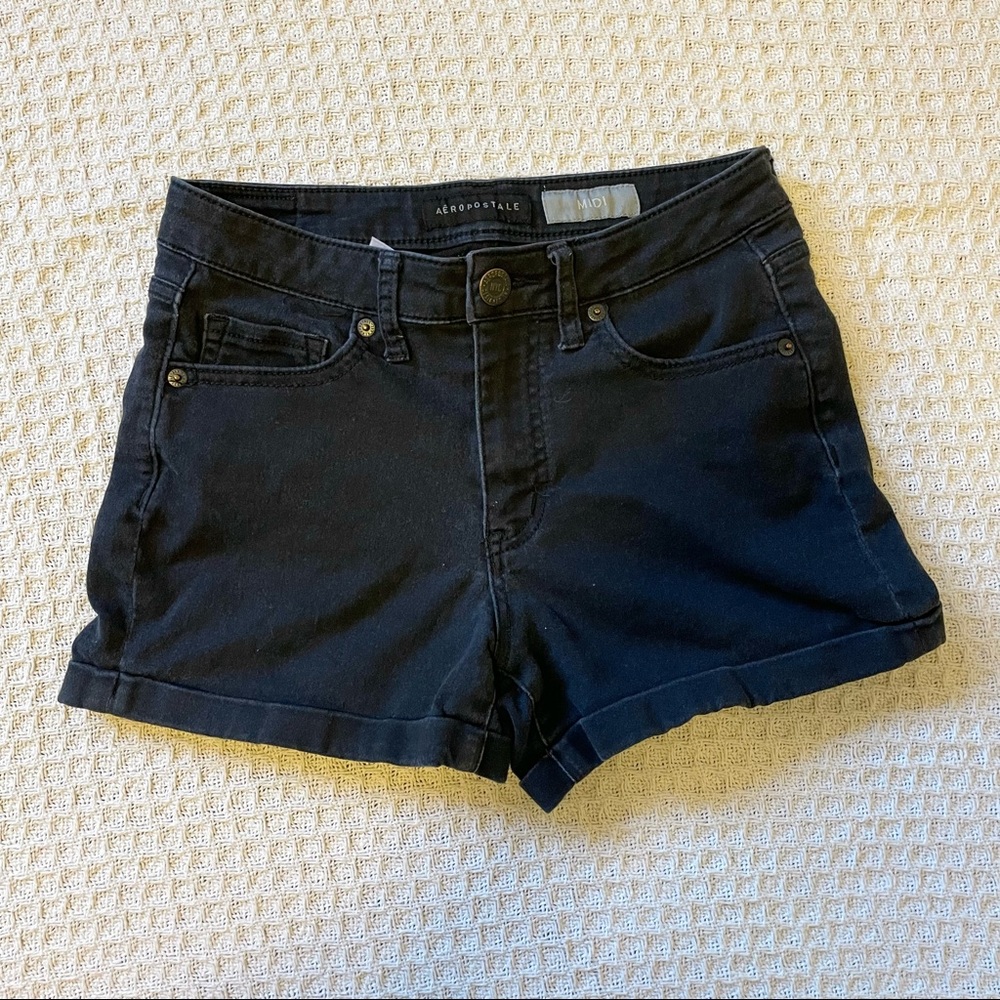 Black midi shorts from Aeropostale (size US 2)